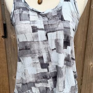 Simply Vera Vera Wang Gray and White Abstract Block Print Tank